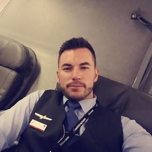 Meet your Posher, Augusto